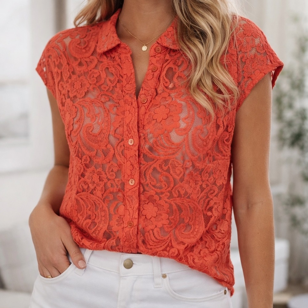 Tart Coral Lace Button Front Blouse M • Sheer Floral Cap Sleeve Top